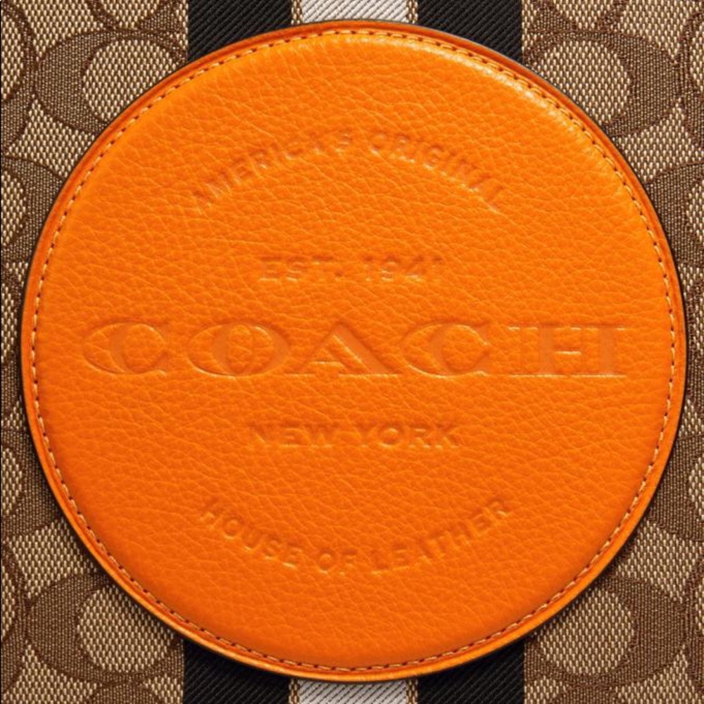 NWT COACH Dempsey Tote Bag In Signature Jacquard With Stripe And Coach Patch - Picture 5 of 16